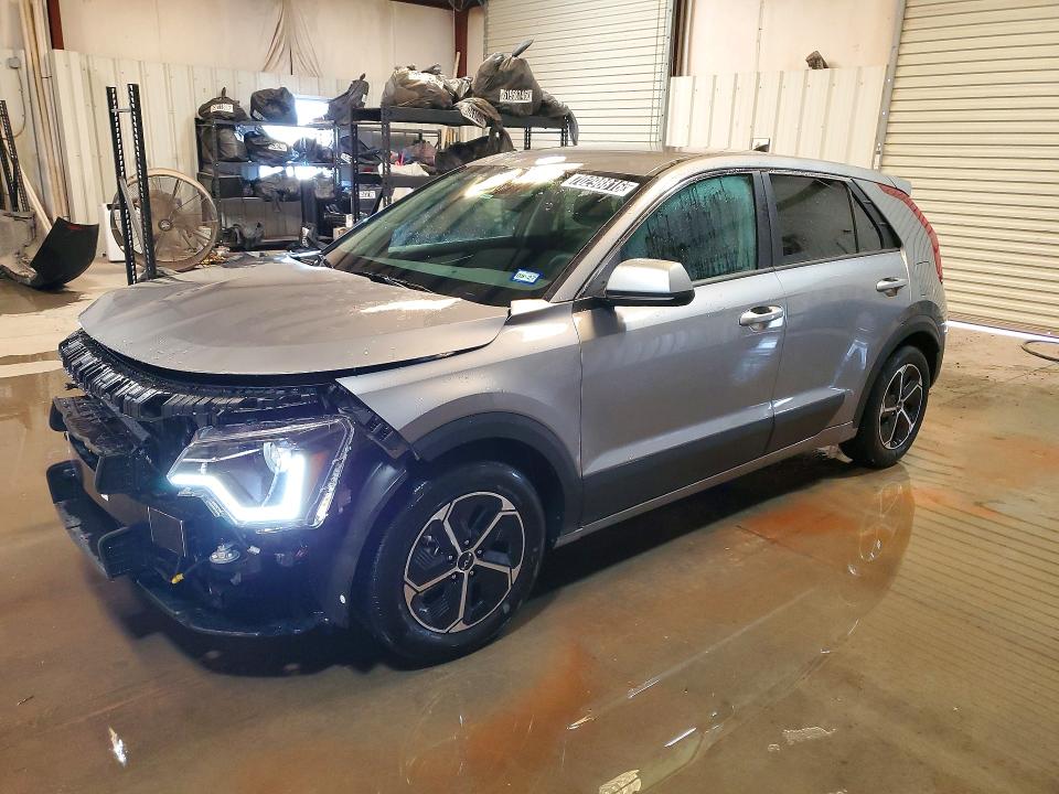 2026 Kia Niro VIN KNDCP3LE0T5362127 — COPART salvage auction photo
