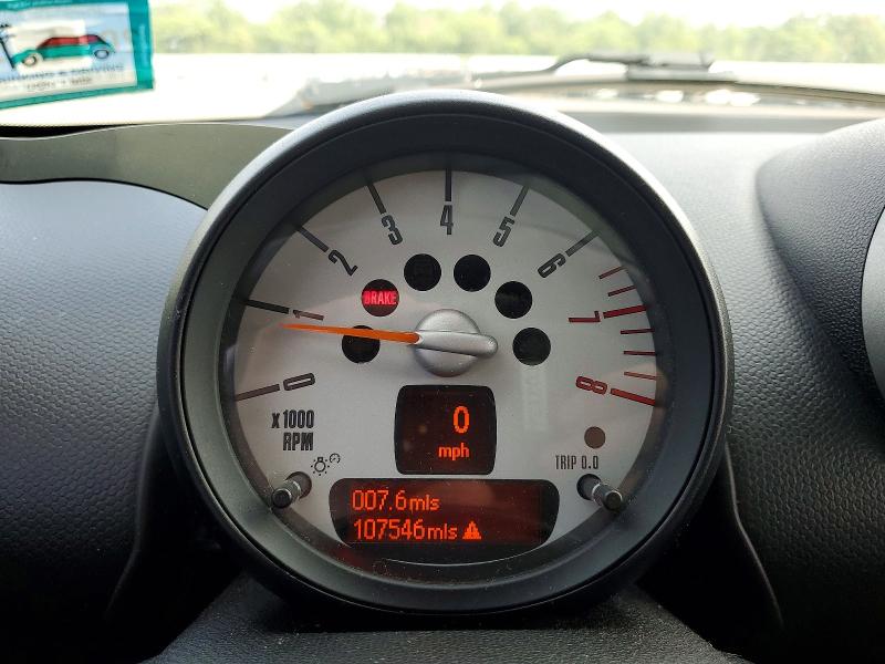 2012 Mini Cooper VIN WMWZC5C56CWM13199 COPART salvage auction — MINOR DENT/SCRATCHES, NJ - CERTIFICATE OF TITLE, sold $400 on 2026-09-04 (photo 9)