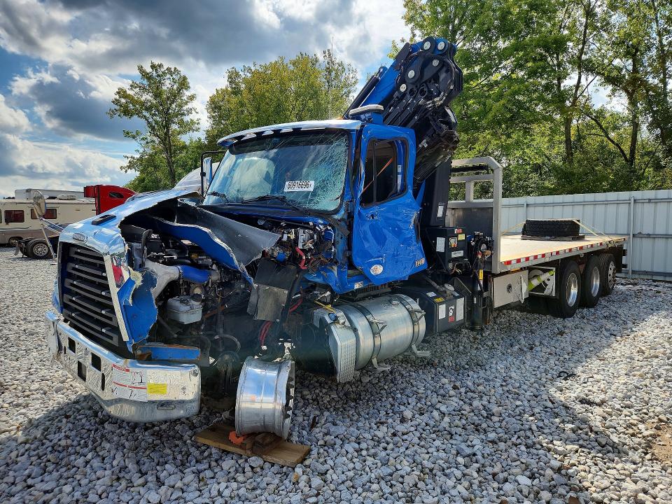 2022 Freightliner 114sd VIN 3ALHG3DV9NDNL4834 — COPART salvage auction photo