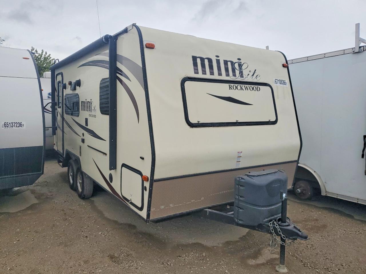 2016 Foresriver VIN 4X4TRLW20GD408413 COPART salvage auction — Normal Wear, IN - CERT OF TITLE - REBUILT VEHICL (P), sold $3,950 on 2026-09-29 (photo 1)