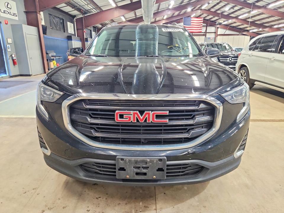 2018 Gmc Terrain VIN 3GKALTEV3JL152753 COPART salvage auction — MINOR DENT/SCRATCHES, RI - CERTIFICATE OF TITLE (P), sold $2,400 on 2026-09-10 (photo 5)