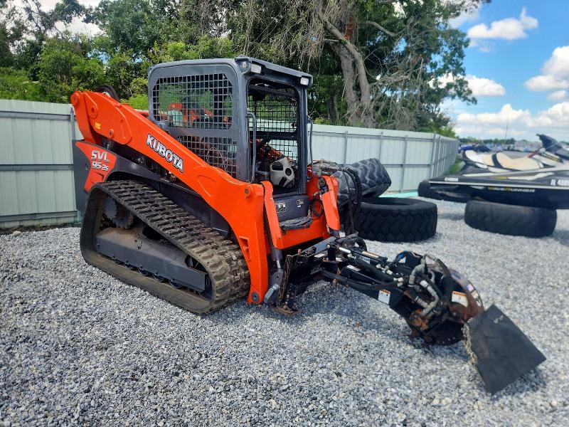 2020 Kubota Svl95-2s VIN KBCZ063CHL1A49833 — COPART salvage auction photo
