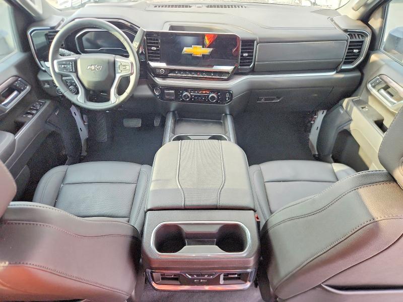 2025 Chevrolet Silverado VIN 2GC4KPEY3S1225443 COPART salvage auction — NORMAL WEAR, TX - CERTIFICATE OF TITLE, sold $46,750 on 2026-10-01 (photo 8)