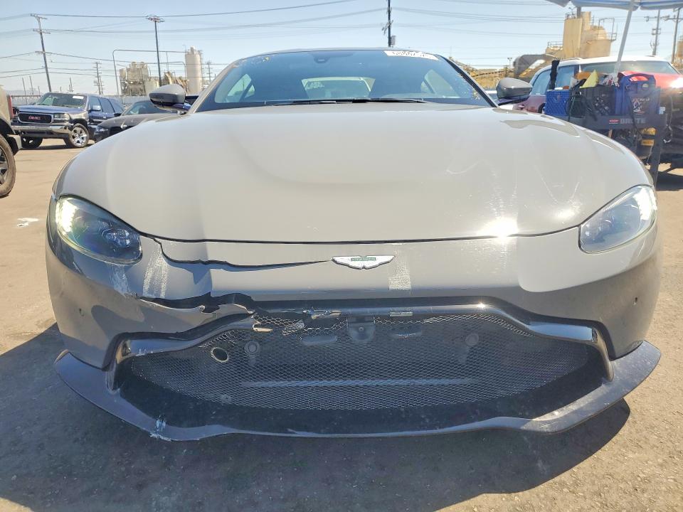 2019 Aston martin Vantage VIN SCFSMGAW1KGN01886 COPART salvage auction — FRONT END, CA - SALVAGE CERTIFICATE, sold $53,000 on 2026-09-16 (photo 5)