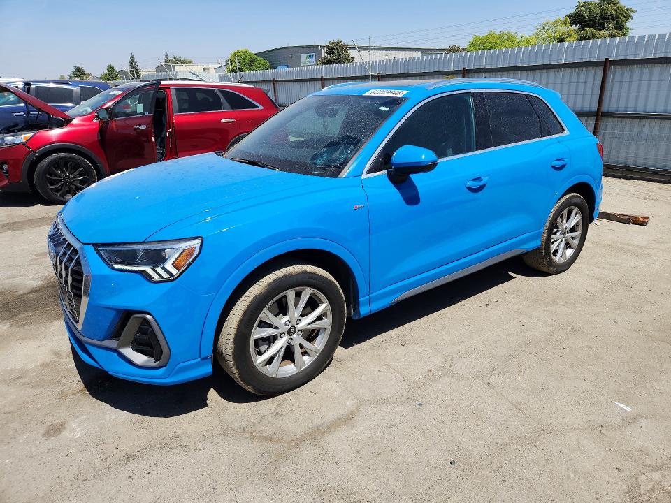 2023 Audi Q3 VIN WA1DECF34P1104446 — COPART salvage auction photo
