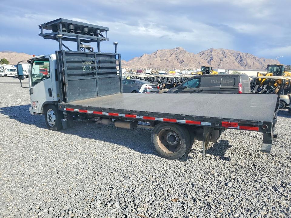2023 Isuzu Npr VIN 54DC4W1D1PS203141 COPART salvage auction — SIDE, Salvage Title, sold $17,400 on 2026-10-08 (photo 2)