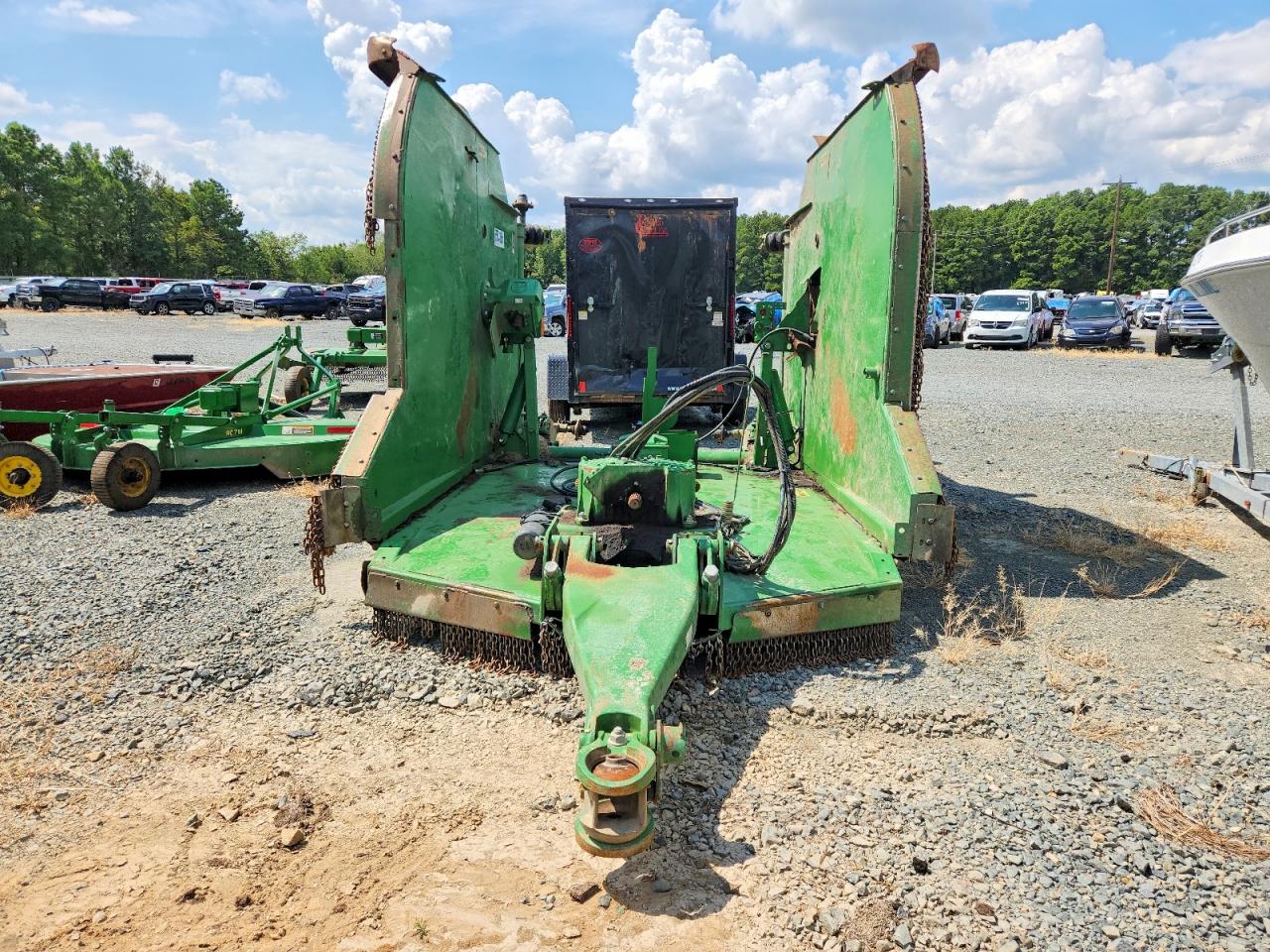 2025 VIN 1P0FC4RGLRF001086 COPART salvage auction — Side, Bs - Clean Title, sold $800 on 2026-09-25 (photo 7)