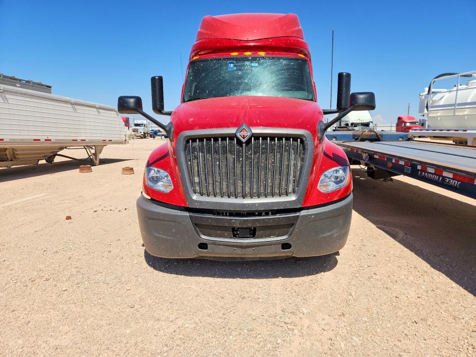 2020 International VIN 3HSDZAPR2LN869140 COPART salvage auction — STRIPPED, OK - CERTIFICATE OF TITLE (P), sold $11,600 on 2026-10-06 (photo 5)