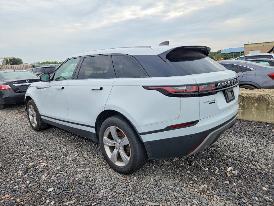 2018 Land Rover Range Rover Velar VIN SALYB2RX5JA723579 COPART salvage auction — NORMAL WEAR, Va - Dealer Only Clean Title (P), sold $1,550 on 2026-10-06 (photo 2)
