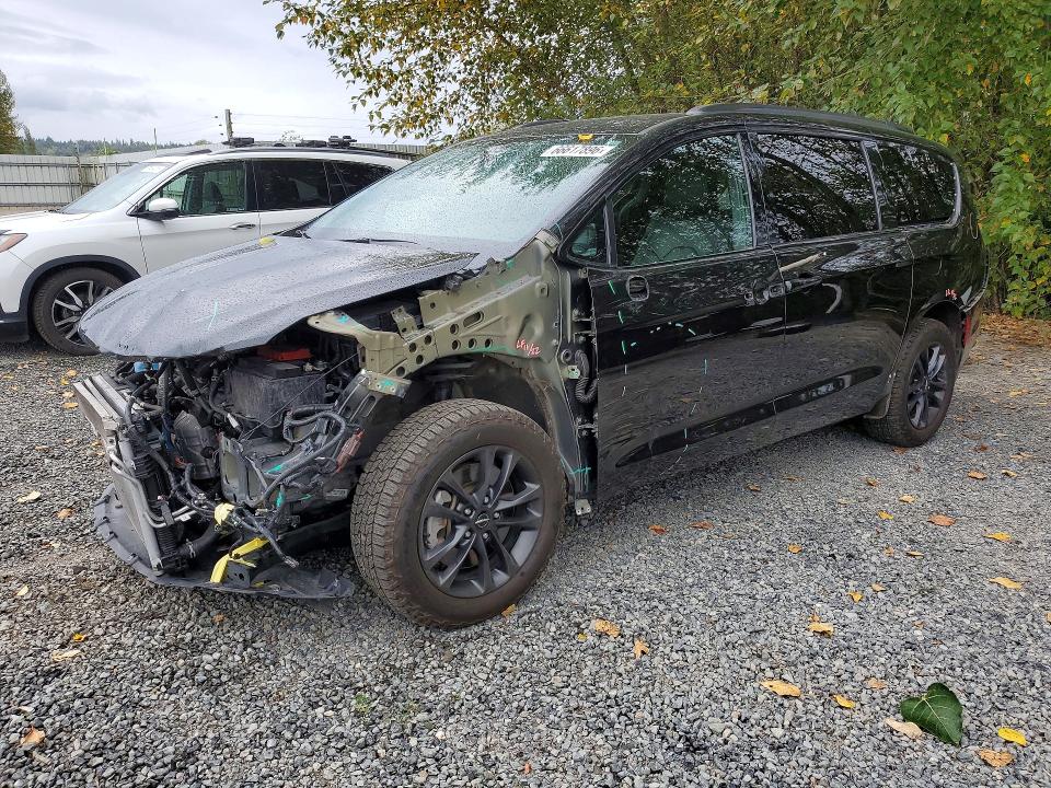 2020 Chrysler Pacifica VIN 2C4RC3BG7LR275062 — COPART salvage auction photo