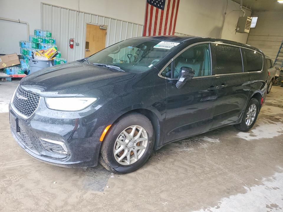 2026 Chrysler Pacifica VIN 2C4RC1BG4TR278473 — COPART salvage auction photo