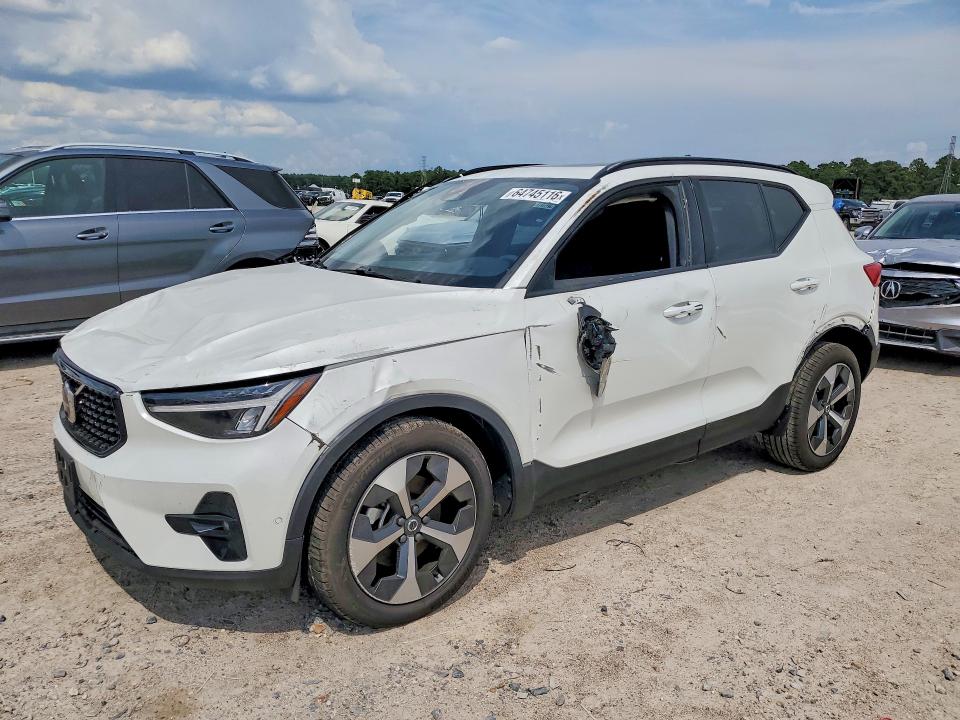2026 Volvo Xc40 VIN YV4L12UC6T2735551 — COPART salvage auction photo