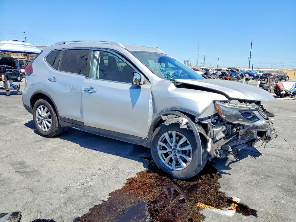 2020 Nissan Rogue VIN KNMAT2MV6LP527985 COPART salvage auction — MECHANICAL, CA, sold $625 on 2026-10-03 (photo 4)