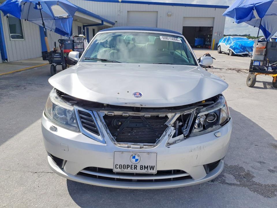 2011 Saab 9-3 VIN YS3FA7CYXB1302435 COPART salvage auction — FRONT END, Fl - Cert Of Title Slvg Rebuildable, sold $975 on 2026-10-07 (photo 5)