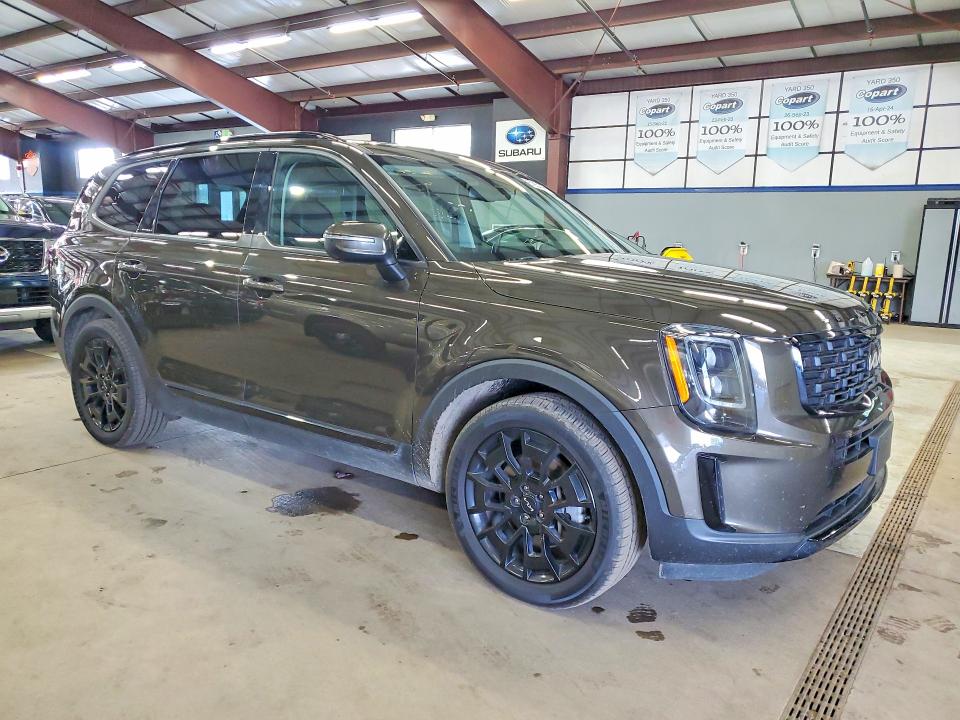 2022 Kia Telluride VIN 5XYP3DHC9NG237406 COPART salvage auction — MINOR DENT/SCRATCHES, NY - CERTIFICATE OF TITLE, sold $3,600 on 2026-10-15 (photo 4)