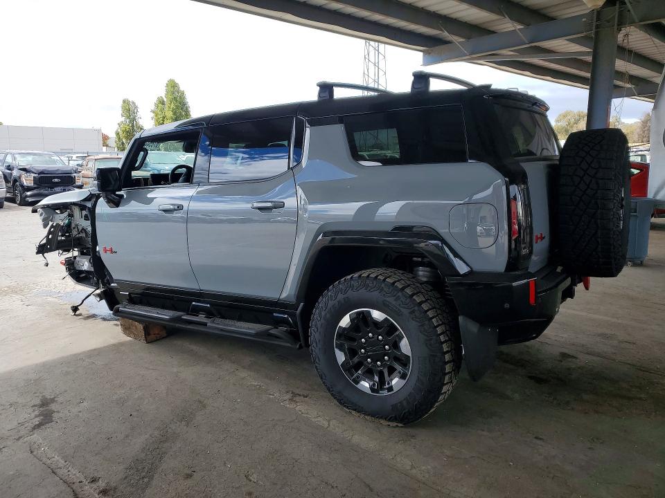 2024 Gmc VIN 1GKB0RDC5RU111378 COPART salvage auction — FRONT END, CA - SALVAGE CERTIFICATE, sold $39,750 on 2026-09-17 (photo 2)