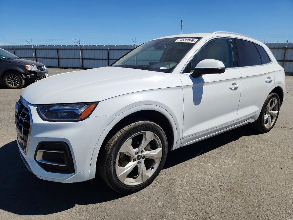2021 Audi Q5 VIN WA1BAAFY3M2130898 — COPART salvage auction photo