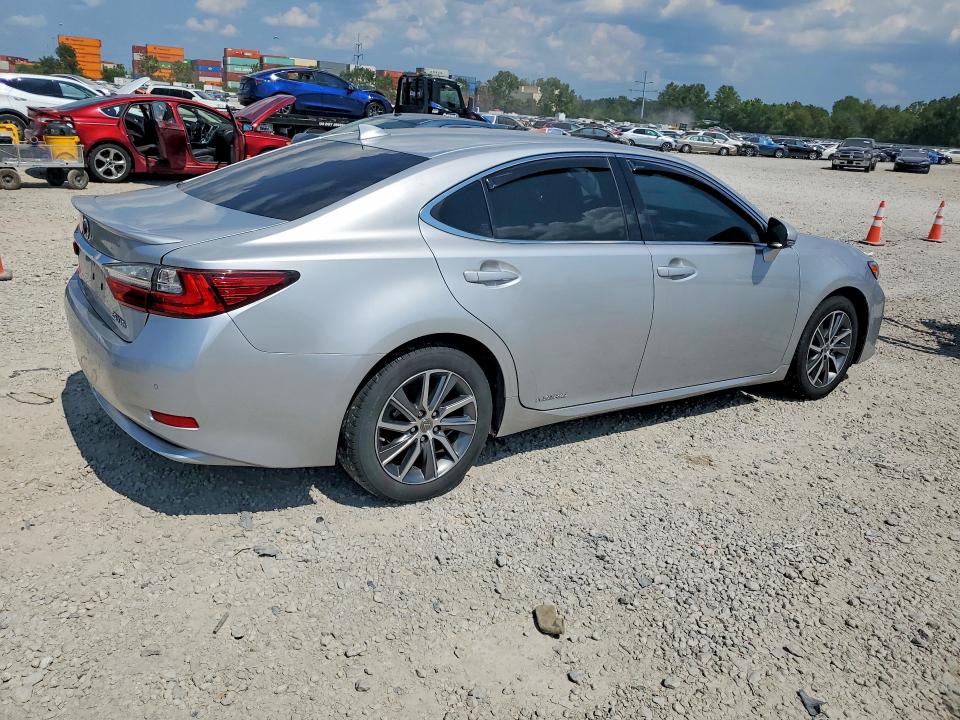 2017 Lexus ES VIN JTHBW1GGXH2146291 COPART salvage auction — FRONT END, OH - CERT OF TITLE-SALVAGE, sold $10,800 on 2026-09-11 (photo 3)