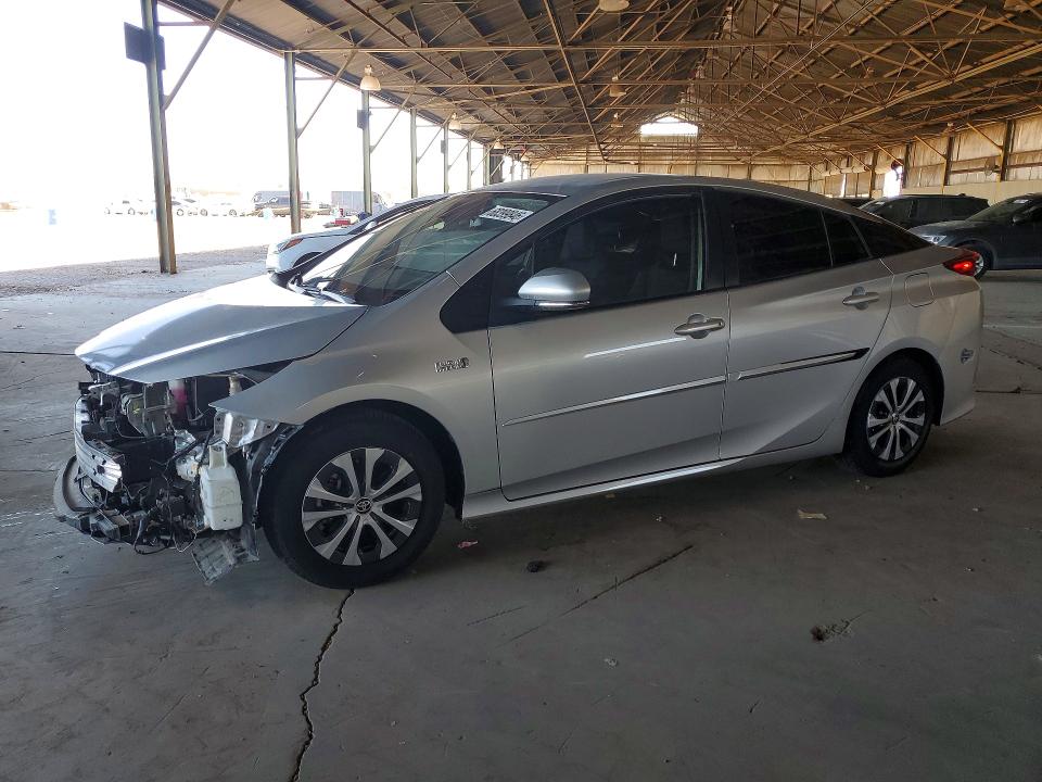 2022 Toyota Prius VIN JTDKAMFPXN3200567 — COPART salvage auction photo