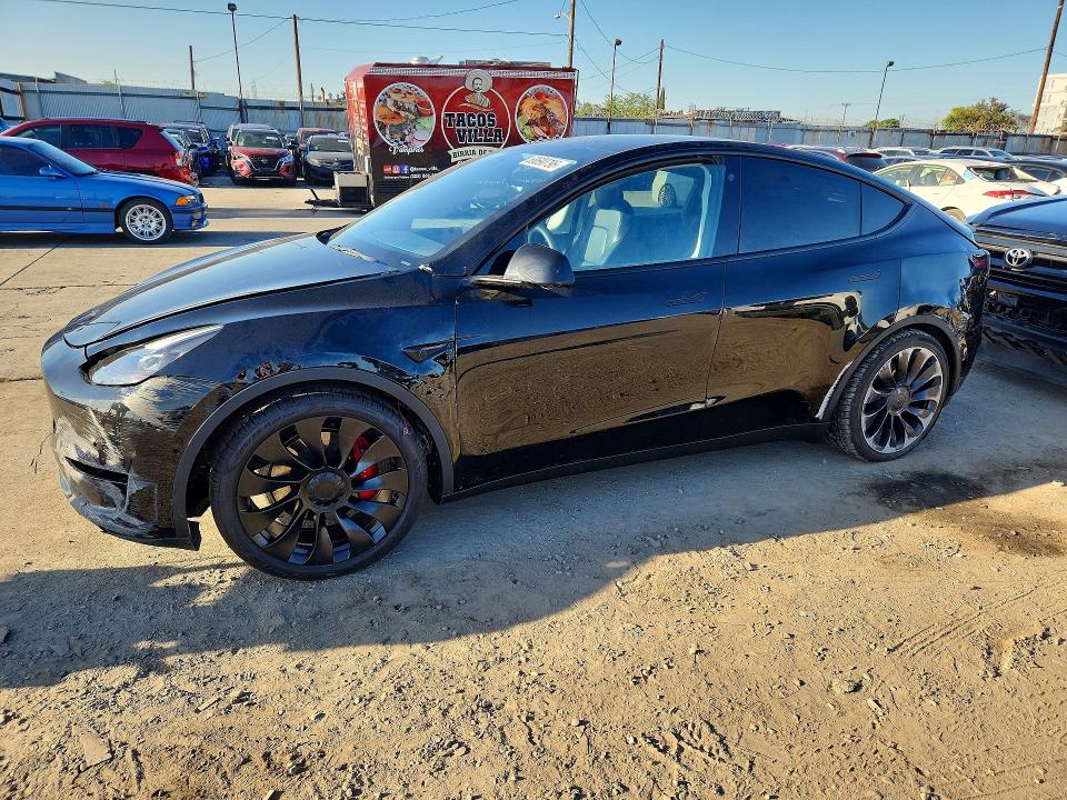 2022 Tesla Model y VIN 7SAYGDEF4NF490568 COPART salvage auction — FRONT END, Ca - Salvage Certificate, sold $13,300 on 2026-10-01 (photo 1)