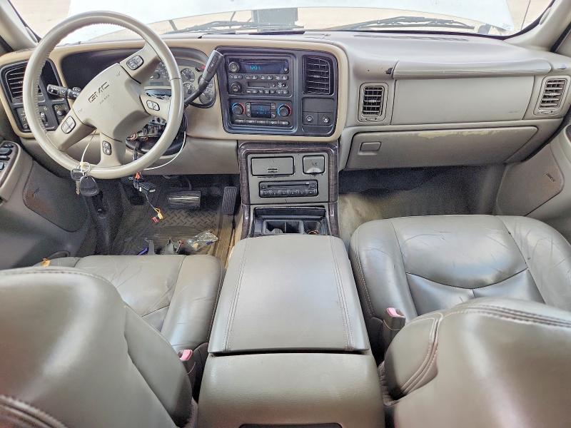 2004 Gmc Yukon xl VIN 1GKFK66U64J125493 COPART salvage auction — VANDALISM, Tx - Certificate Of Title, sold $675 on 2026-10-07 (photo 9)