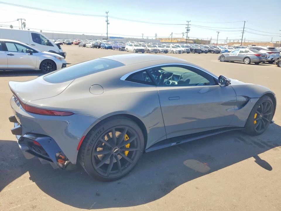 2019 Aston martin Vantage VIN SCFSMGAW1KGN01886 COPART salvage auction — FRONT END, CA - SALVAGE CERTIFICATE, sold $53,000 on 2026-09-16 (photo 3)