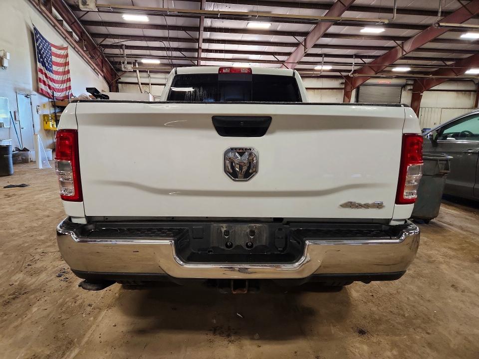 2024 Ram 2500 VIN 3C6UR5CJ3RG235422 COPART salvage auction — ROOF, MI, sold $9,000 on 2026-10-09 (photo 6)