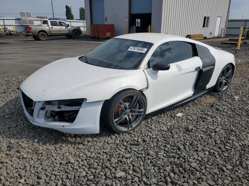 2015 Audi R8 VIN WUAKNAFG7F7001816 — COPART salvage auction photo