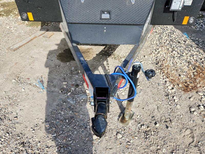 2026 Load trail Unknown VIN 3ESCH202XT4008710 COPART salvage auction — MINOR DENT/SCRATCHES, TN - CERTIFICATE OF TITLE (P), sold $3,200 on 2026-10-09 (photo 9)