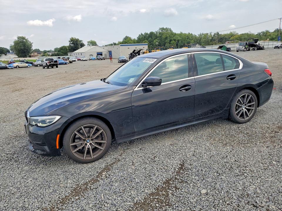 2021 BMW 3 series VIN 3MW5R7J09M8B91235 — COPART salvage auction photo