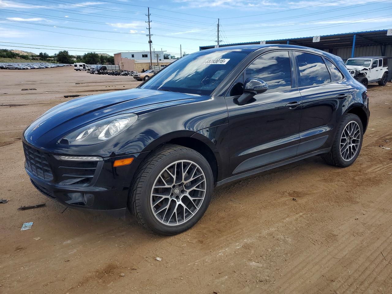 2018 Porsche Macan VIN WP1AA2A53JLB08277 — COPART salvage auction photo