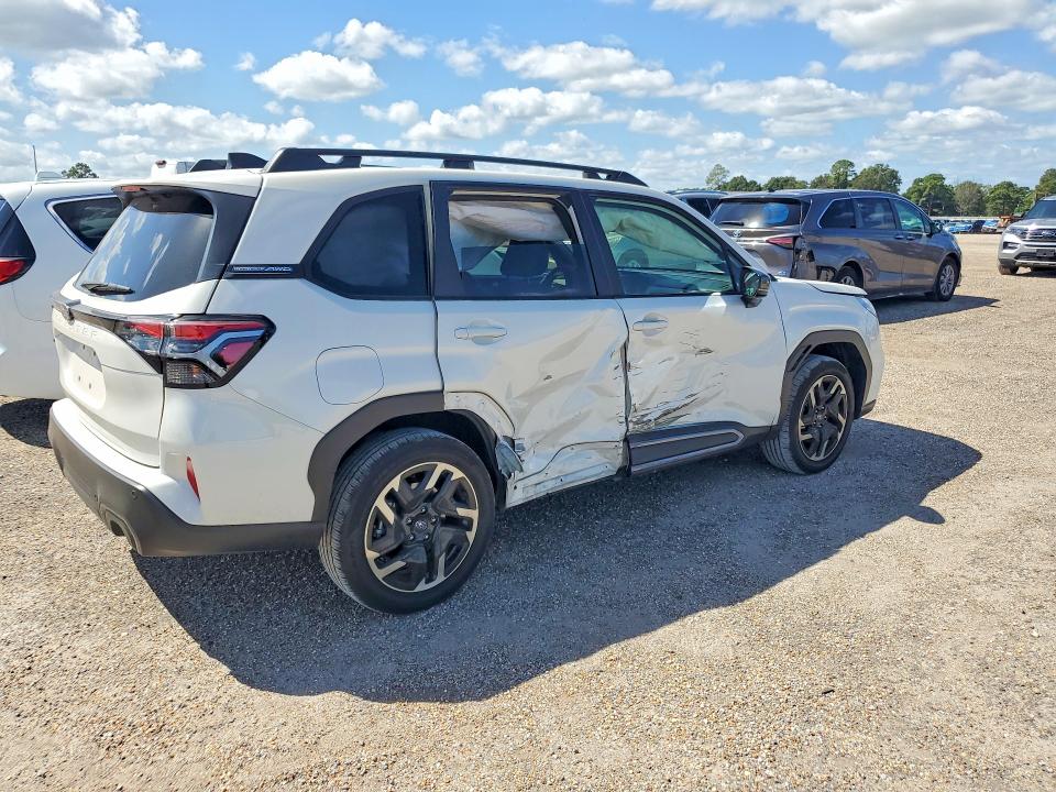 2025 Subaru Forester VIN JF2SLDRC0SH513310 COPART salvage auction — SIDE, Al - Certificate Of Title, sold $16,900 on 2026-10-15 (photo 3)