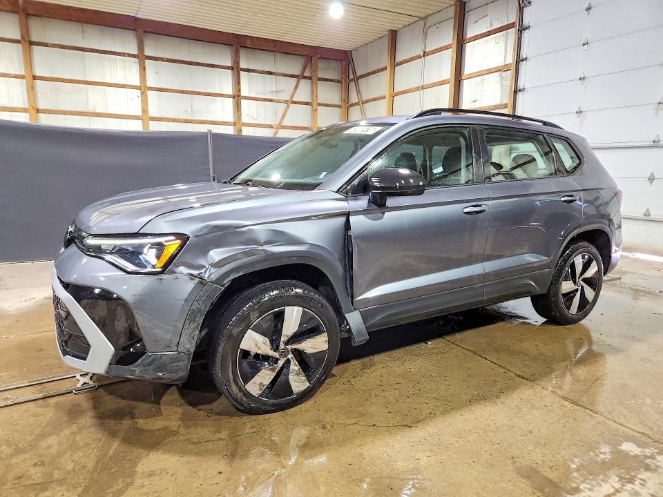 2025 Volkswagen Taos VIN 3VV8C7B20SM034085 — COPART salvage auction photo