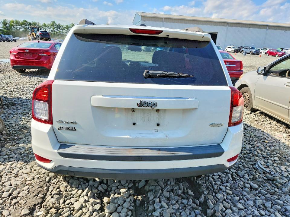 2014 Jeep Compass VIN 1C4NJDEB7ED828910 COPART salvage auction — NORMAL WEAR, NJ - CERTIFICATE OF TITLE, sold $1,400 on 2026-09-21 (photo 6)