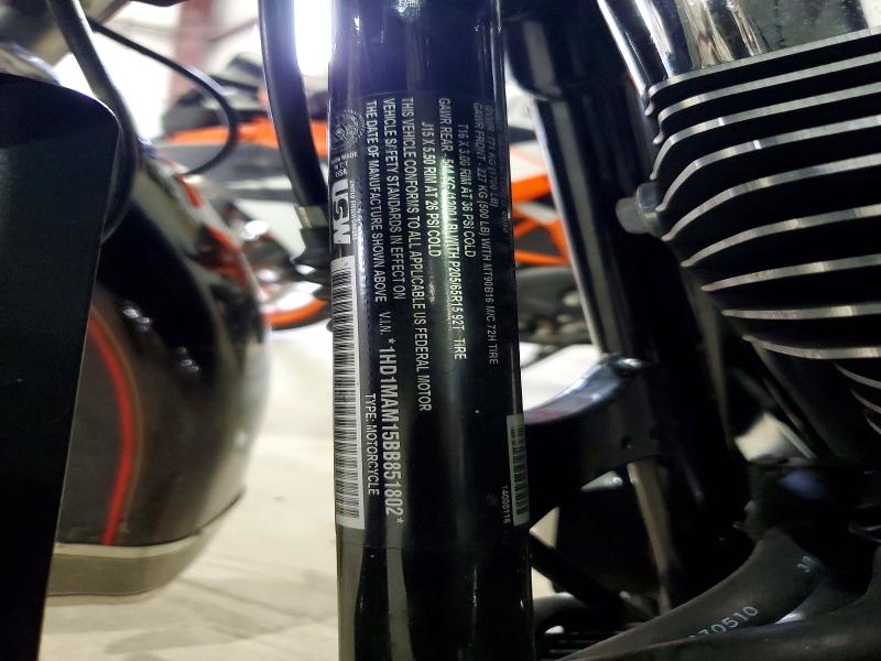 2011 Harley-davidson Flhtcutg VIN 1HD1MAM15BB851802 COPART salvage auction — FRONT END, Ky - Cert Of Title-Salvage, sold $125 on 2026-10-03 (photo 9)