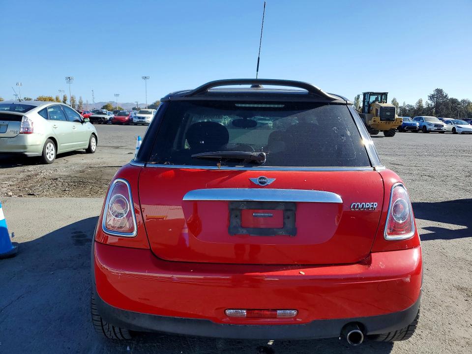 2012 Mini Cooper VIN WMWSU3C53CT367917 COPART salvage auction — FRONT END, Ca - Dis/Dlr/Exp Only Clean Title, sold $225 on 2026-10-02 (photo 6)