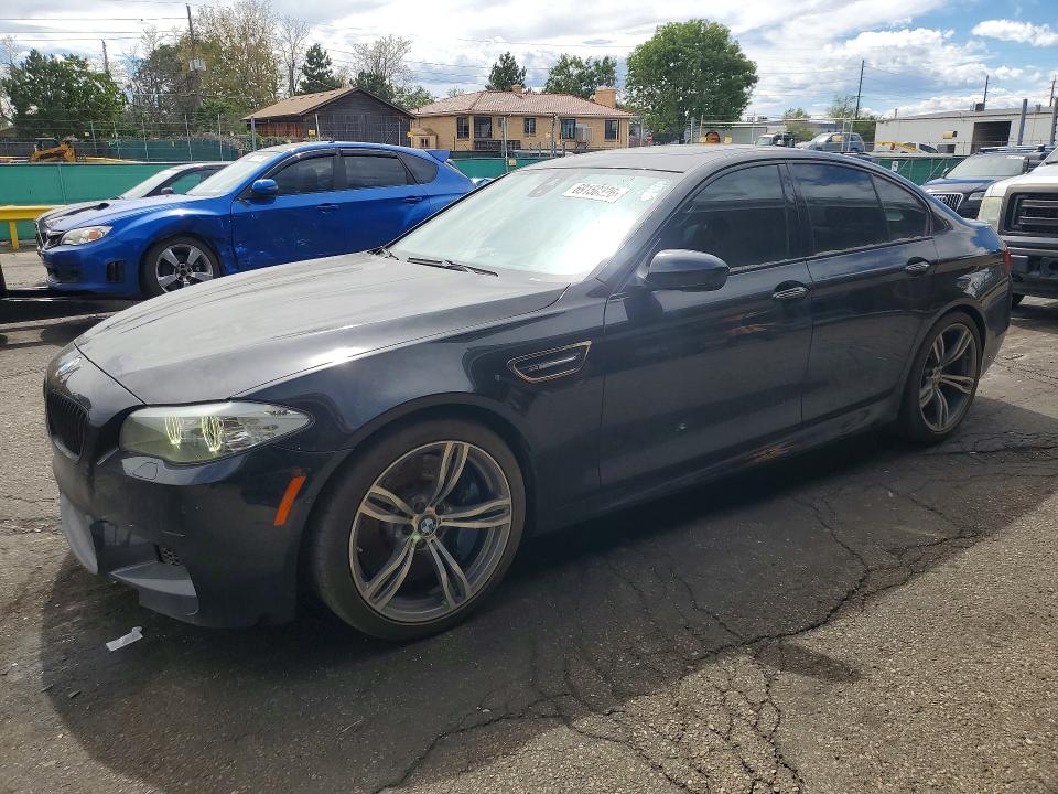 2013 BMW M5 VIN WBSFV9C54DD096973 — COPART salvage auction photo