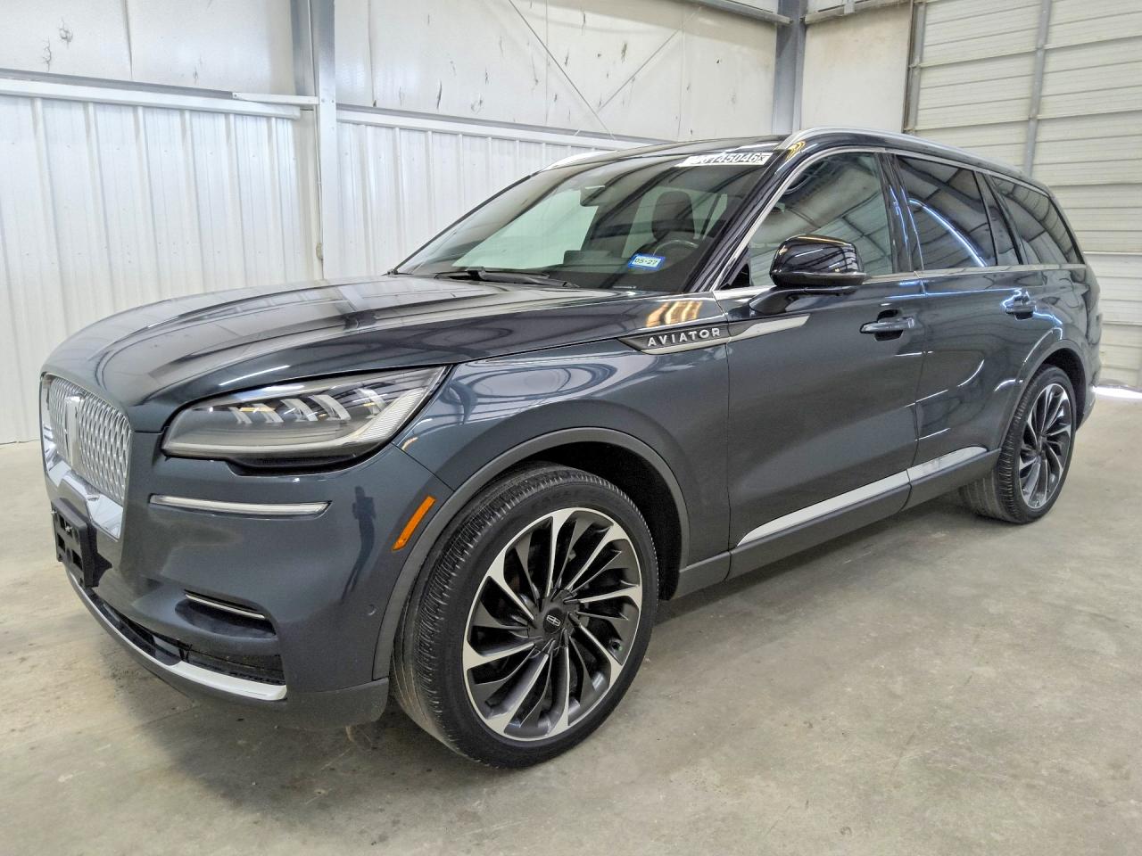 2023 Lincoln Aviator VIN 5LM5J7WC1PGL04865 — COPART salvage auction photo