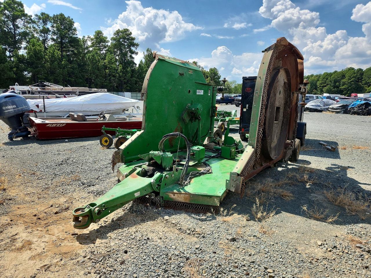 2025 VIN 1P0FC4RGLRF001086 COPART salvage auction — Side, Bs - Clean Title, sold $800 on 2026-09-25 (photo 2)