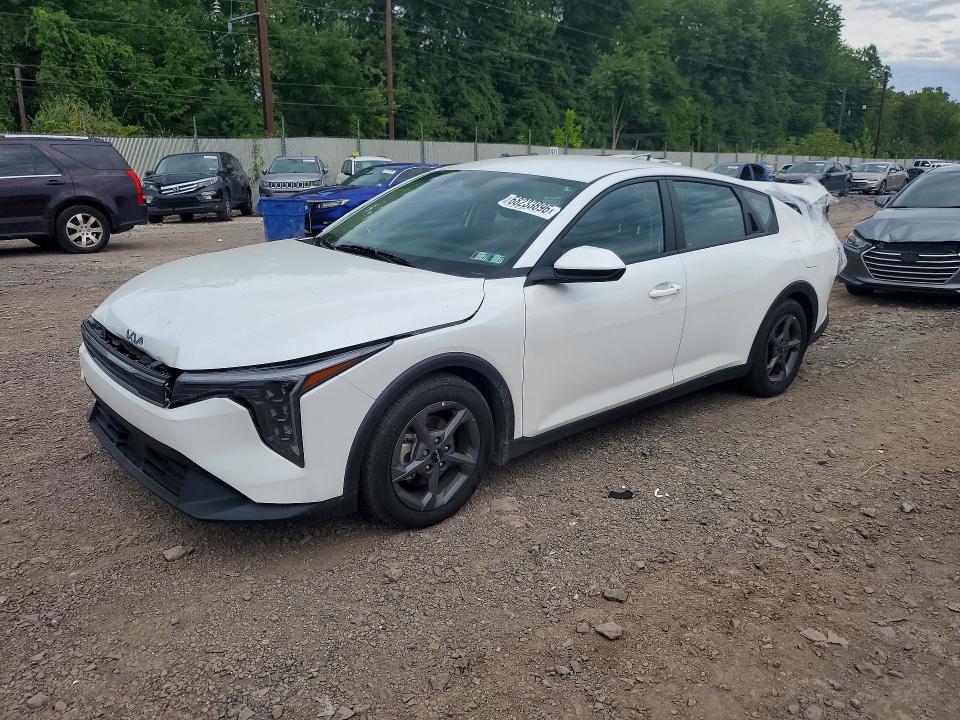 2025 Kia K4 VIN 3KPFT4DE6SE139879 — COPART salvage auction photo