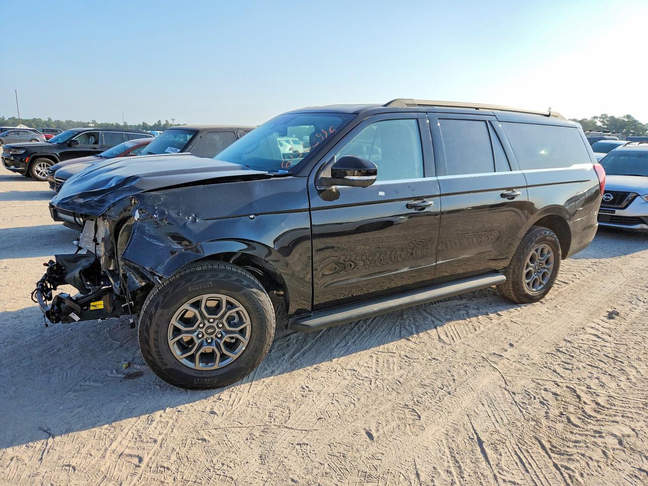 2026 Ford Expedition VIN 1FMJK1J88TEA13137 — COPART salvage auction photo