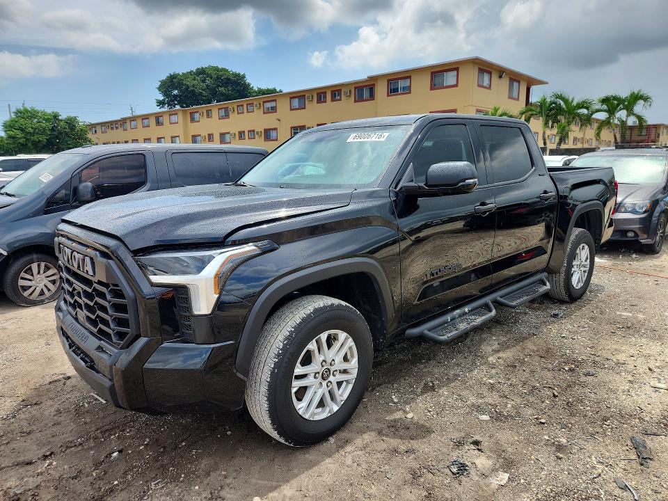 2024 Toyota Tundra VIN 5TFLA5DB8RX230392 — COPART salvage auction photo