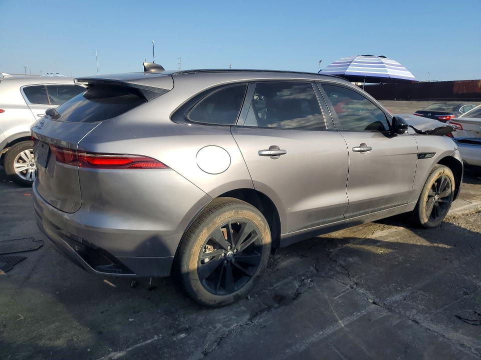 2024 Jaguar F-pace VIN SADCT2EX2RA733037 COPART salvage auction — FRONT END, CA, sold $275 on 2026-10-07 (photo 3)