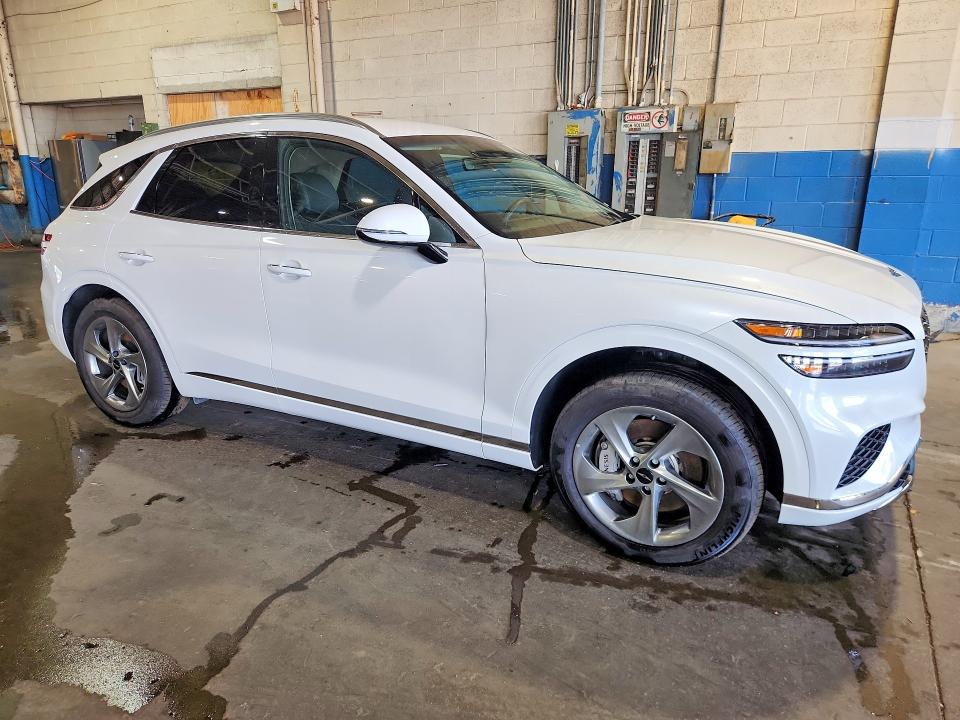 2026 Genesis Gv70 VIN KMUMADTB0TU245832 COPART salvage auction — MINOR DENT/SCRATCHES, Mi - Certificate Of Title, sold $25,750 on 2026-09-09 (photo 4)