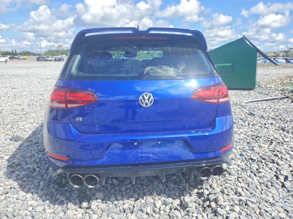 2018 Volkswagen Golf VIN WVWWF7AUXJW098200 COPART salvage auction — MINOR DENT/SCRATCHES, FL - CERTIFICATE OF TITLE, sold $13,500 on 2026-10-09 (photo 6)