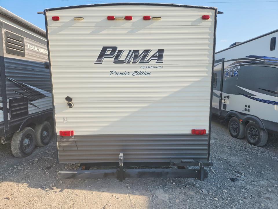 2015 Forest river Puma VIN 4X4TPUH25FP054667 COPART salvage auction — NORMAL WEAR, TX - CERTIFICATE OF TITLE (P), sold $8,700 on 2026-09-22 (photo 6)