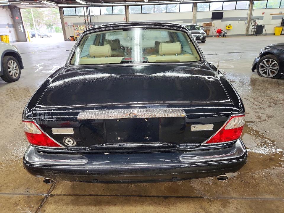 2003 Jaguar Xj VIN SAJDA24C23LF55943 COPART salvage auction — MECHANICAL, Il - Certificate Of Title, sold $975 on 2026-10-01 (photo 6)