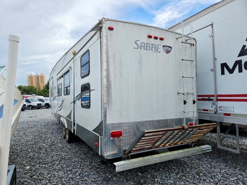 2013 Forest River Sabre VIN 4X4FSRK24D3007006 COPART salvage auction — MINOR DENT/SCRATCHES, CT, sold $2,950 on 2026-09-18 (photo 3)