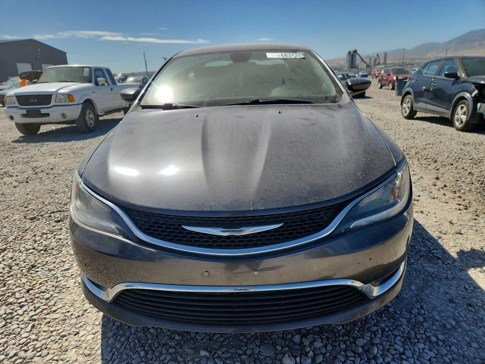 2015 Chrysler 200 VIN 1C3CCCAB3FN657400 COPART salvage auction — REAR END, Ut - Salvage Certificate, sold $600 on 2026-09-27 (photo 5)