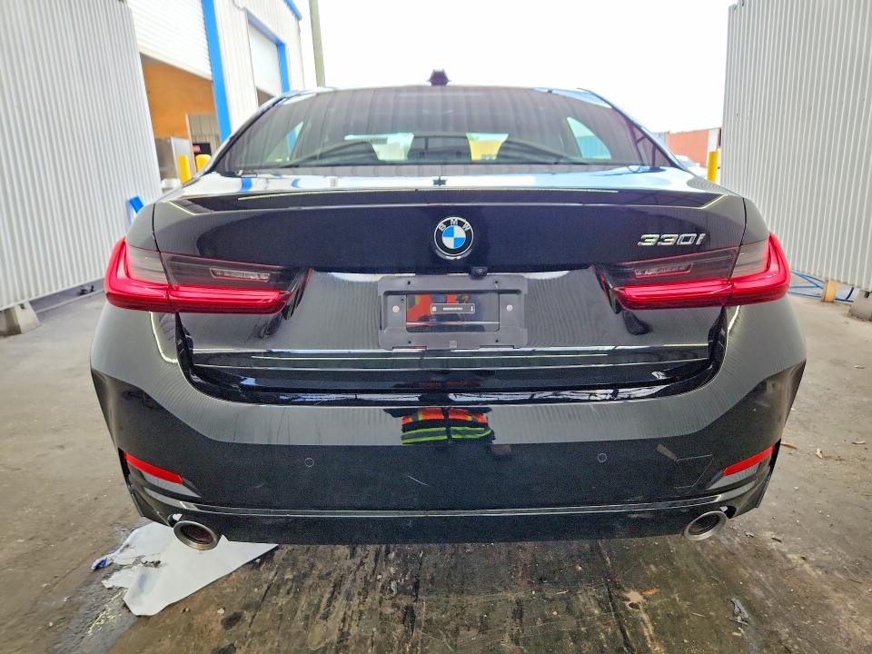 2025 BMW 3 series VIN 3MW69CW01S8F10873 COPART salvage auction — FRONT END, Al - Certificate Of Title, sold $13,400 on 2026-09-23 (photo 6)